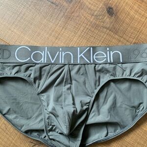 Calvin Klein 1968 Hip Briefs